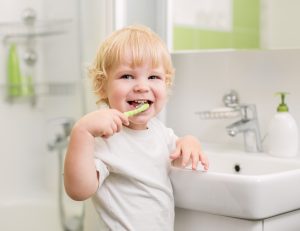 dallas kids brushing teeth